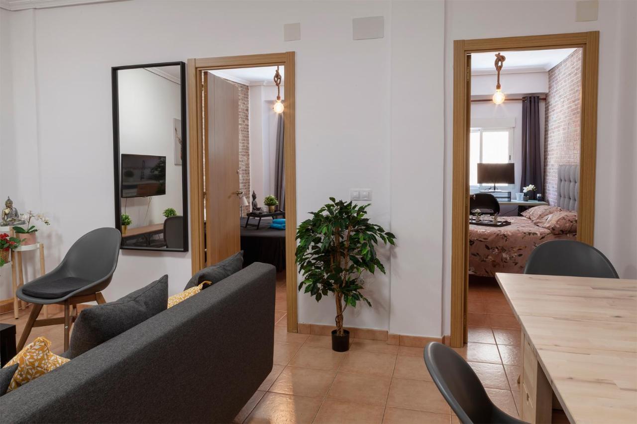 Luxury Artistic Digital Nomad 2 Bedroom W/Terrace Valencia Luaran gambar